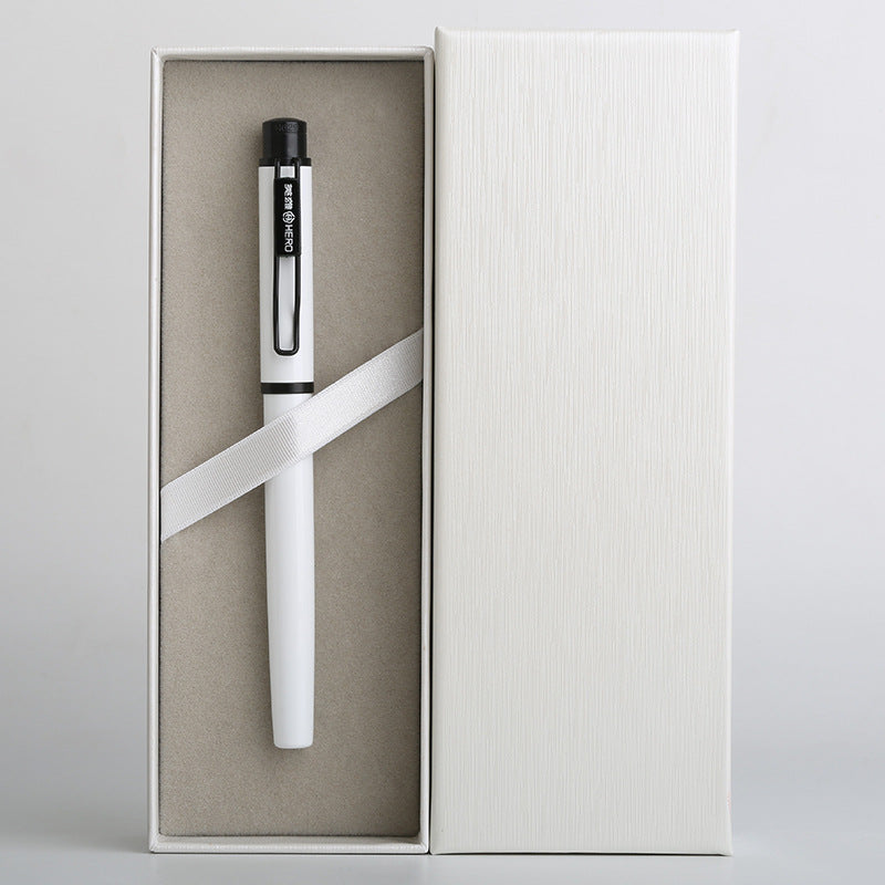 Hero H629 Iridium Gold Fountain Pen Black