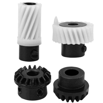 Drive gear kit, 4 pieces: white and black plastic hook-drive shafts with teeth