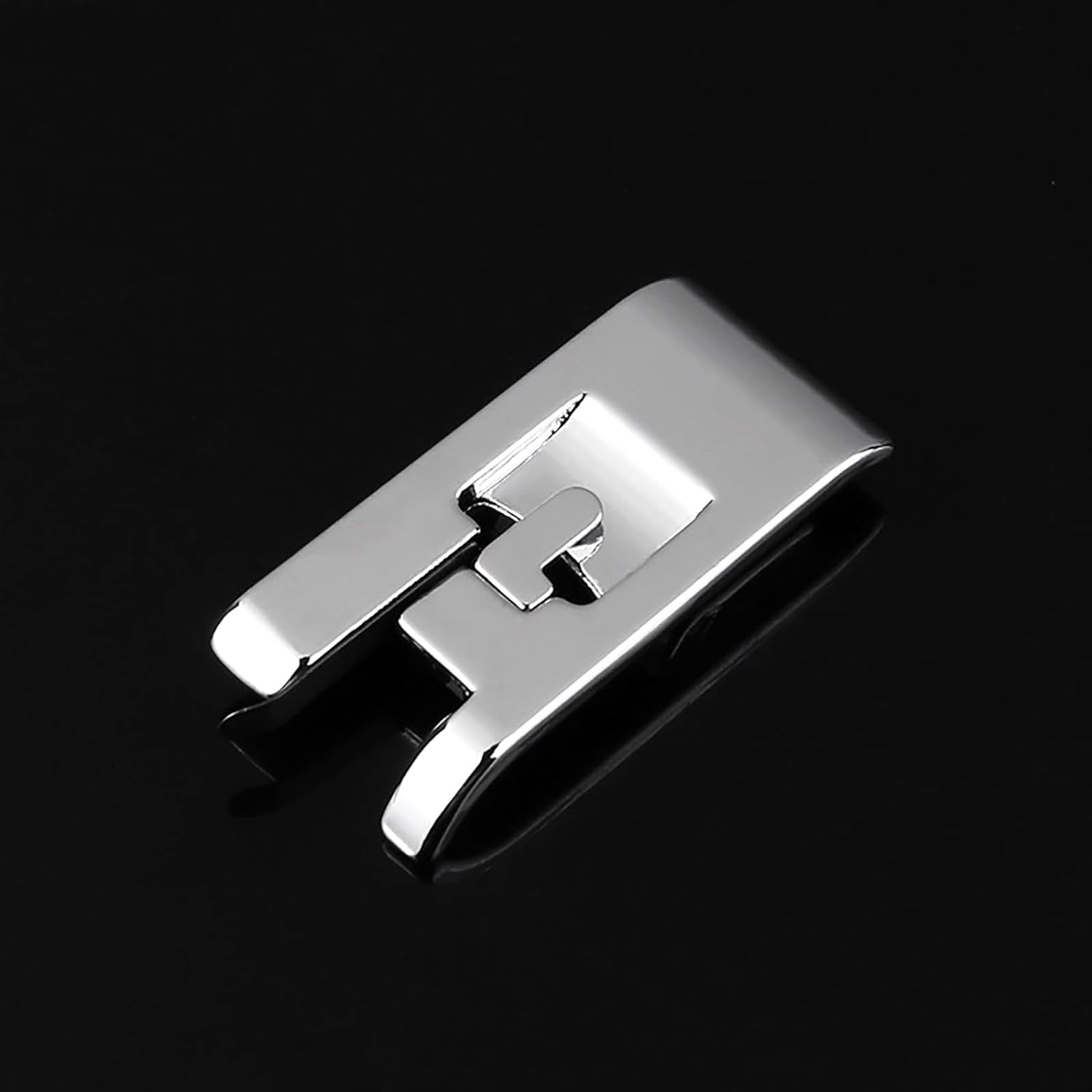 Overlock overcast presser foot attachment, silver metal clip with blade-like guard