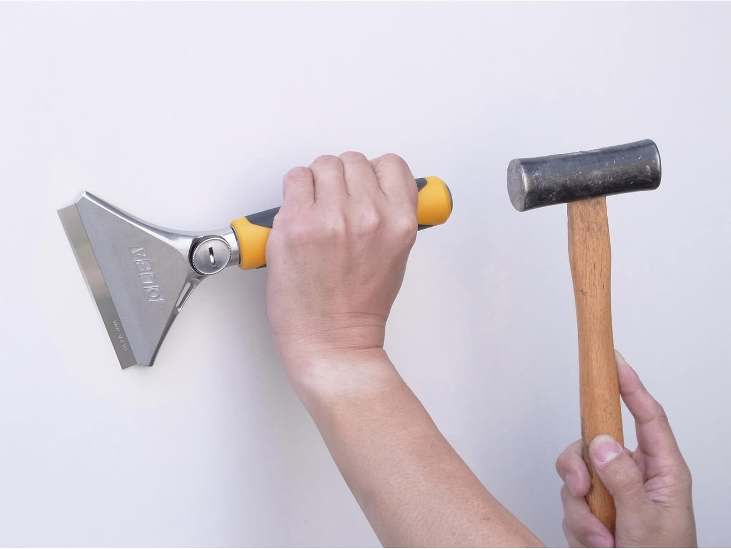OLFA XSR-200 8" Extra Heavy-Duty Scraper