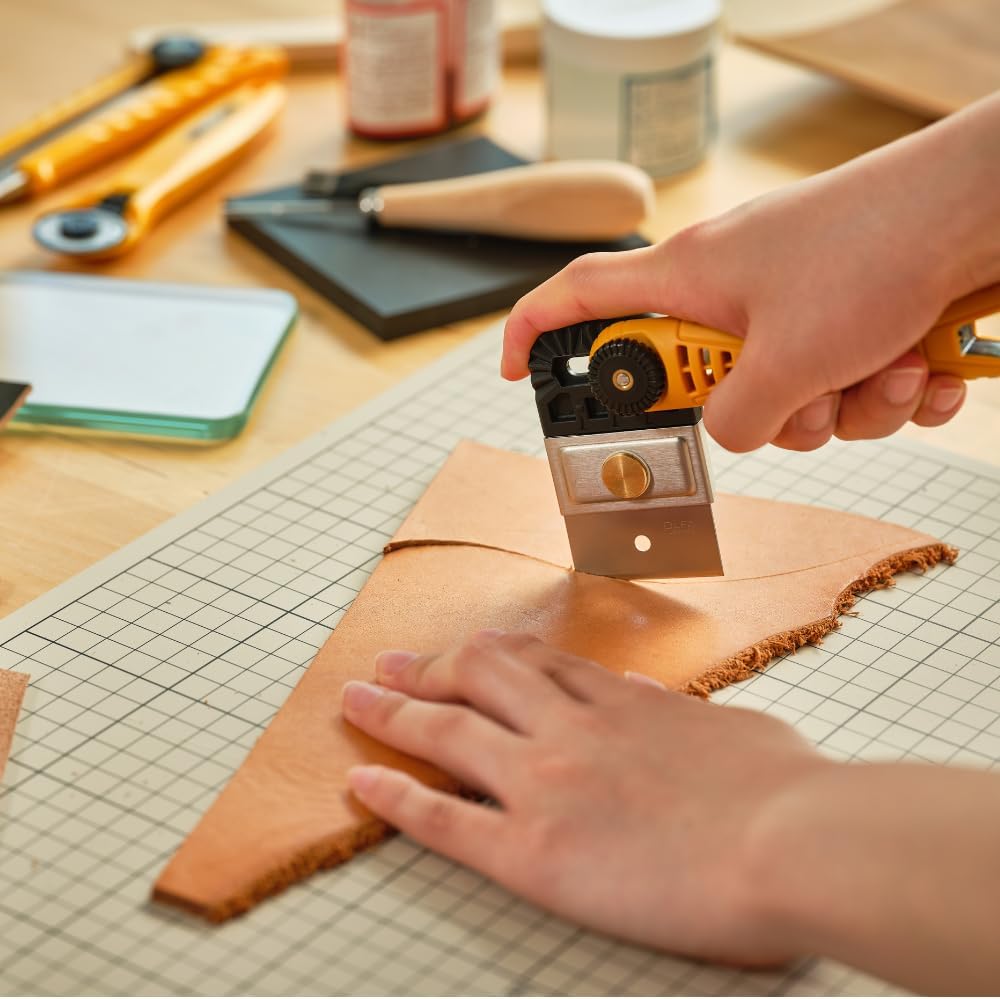 OLFA BTC-1/DX Multi-Purpose Scraper with Adjustable Head