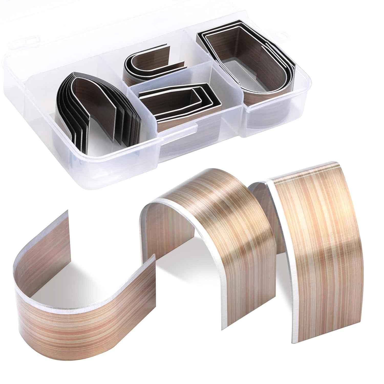 Kombination aus Leder‑Prägestempeln im Koffer: mehrere Metallformen für DIY