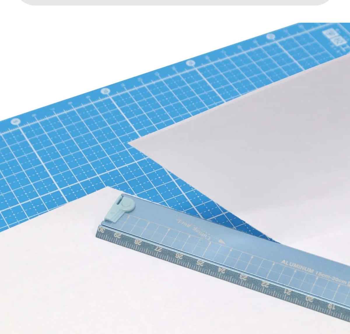 Kutsuwa HiLine Folding Aluminum Ruler 15-30cm