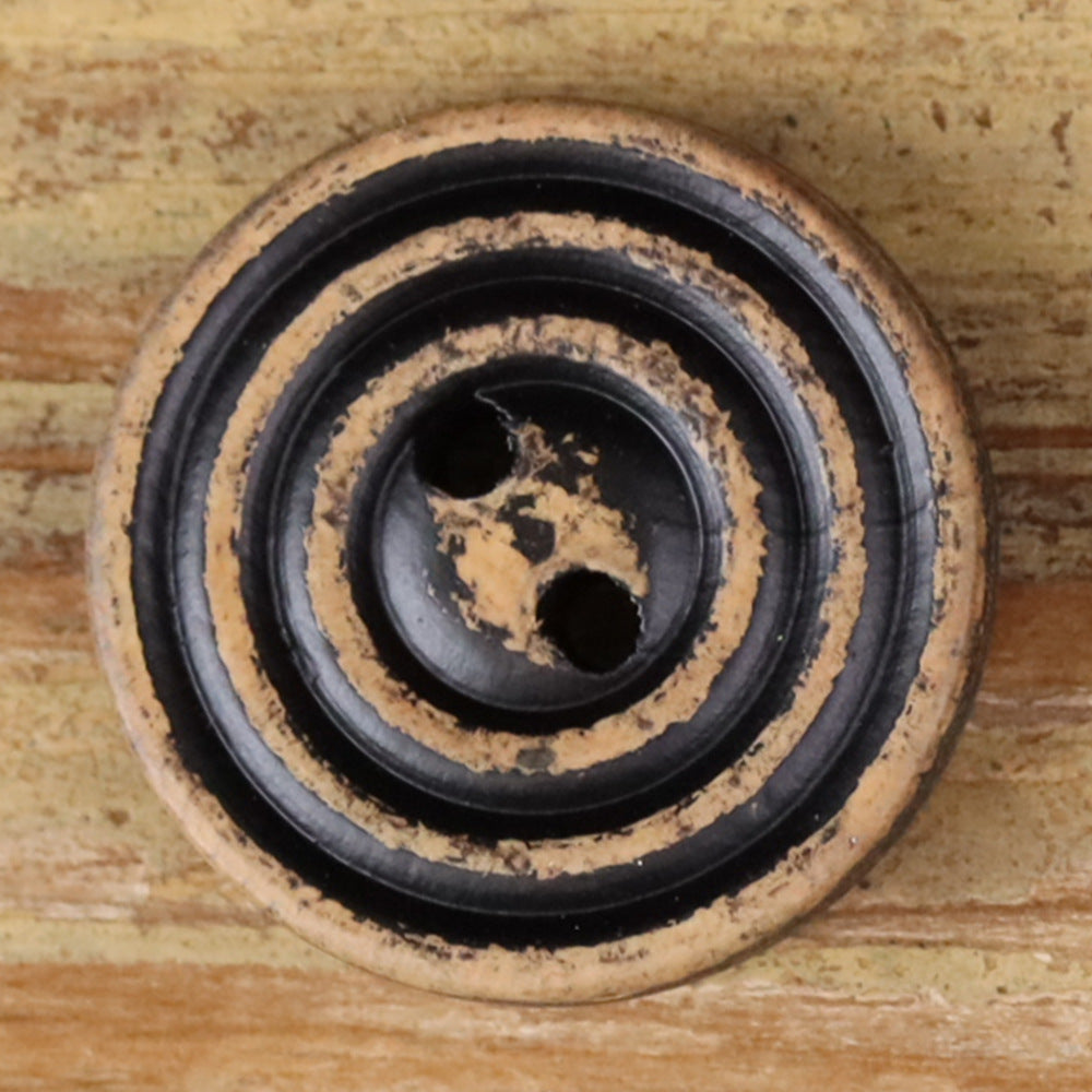Round 2-hole wood button with black double rings, distressed speckled finish