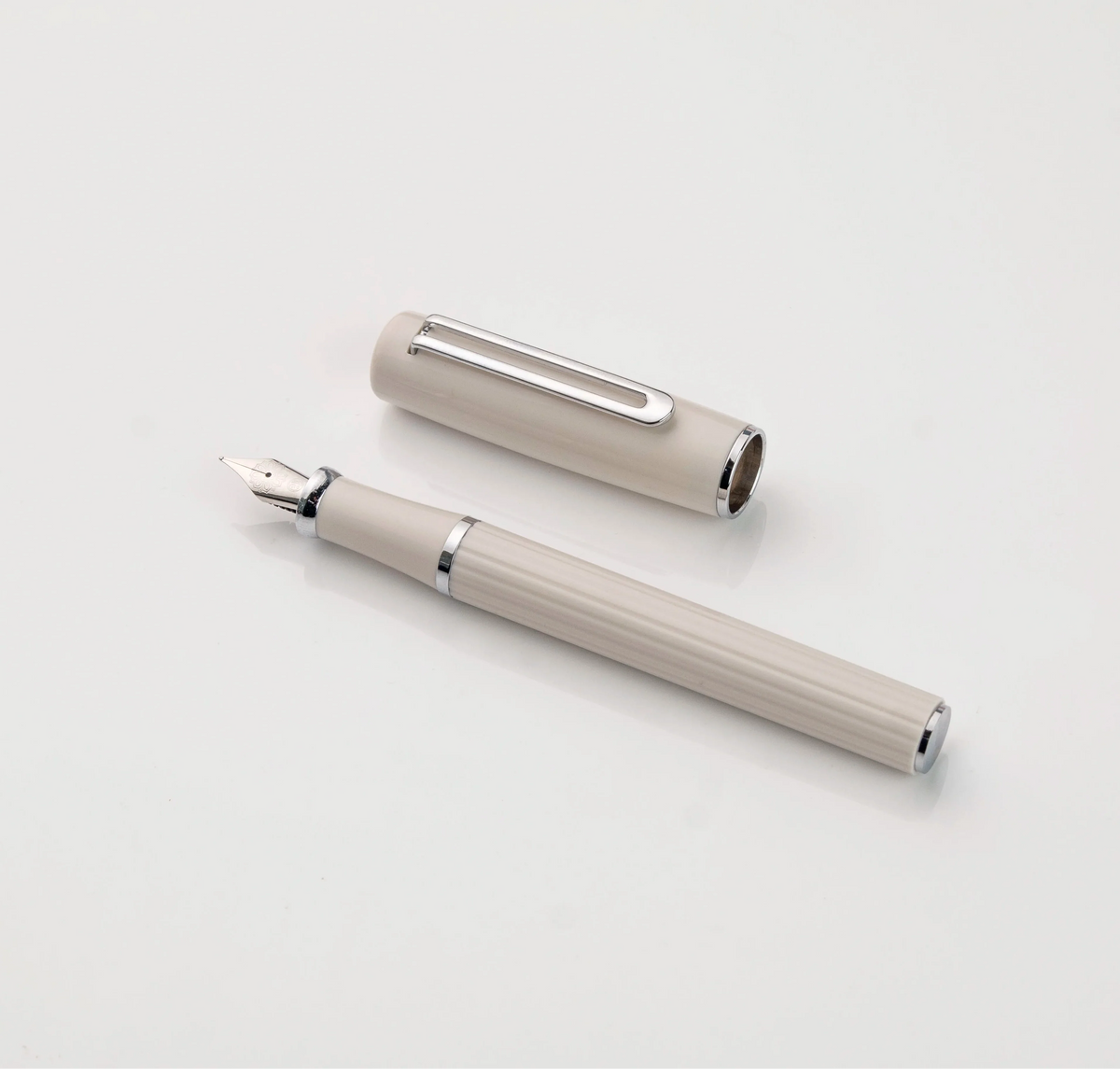 Tang Yue E5 Inspiration Fountain Pen – Magnetic Cap | Converter & 2.6mm Cartridge Compatible | Chinese Artisan Pen All White