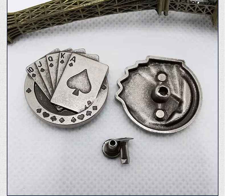 Pokerkarten-Design-Ziernieten mit Stift und Rückteil in silberner Metalloptik, Ansicht