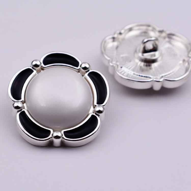 Round shank buttons with floral lace look, black enamel, silver tone