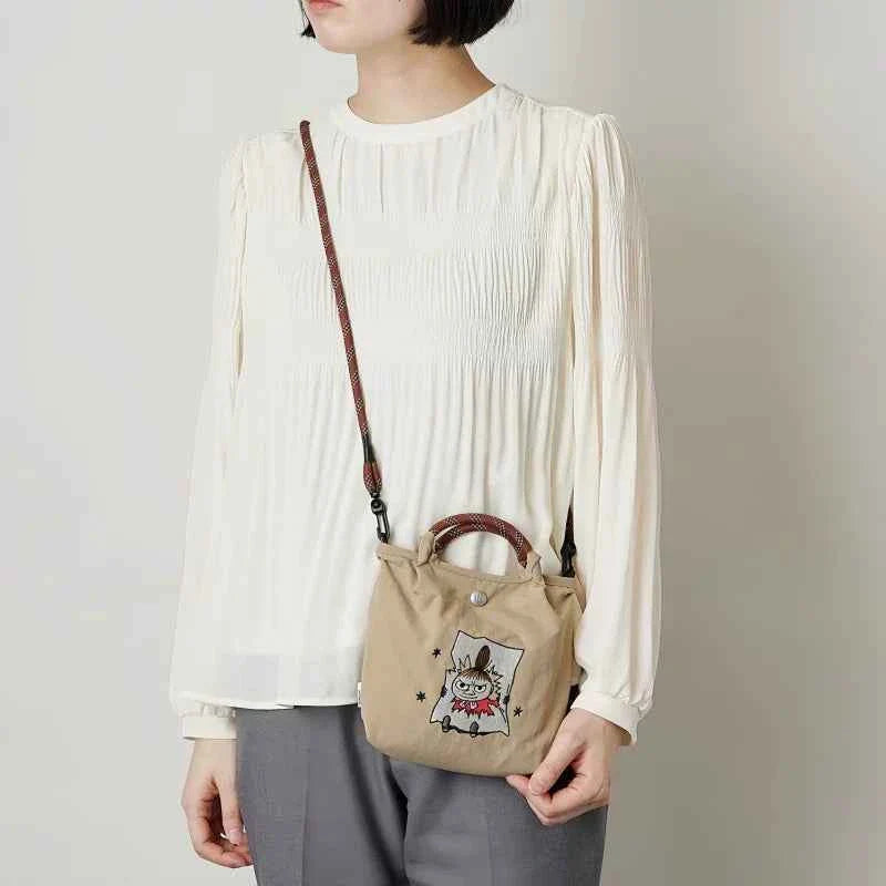 Moomin Japanese Cartoon Embroidered Handbag Khaki