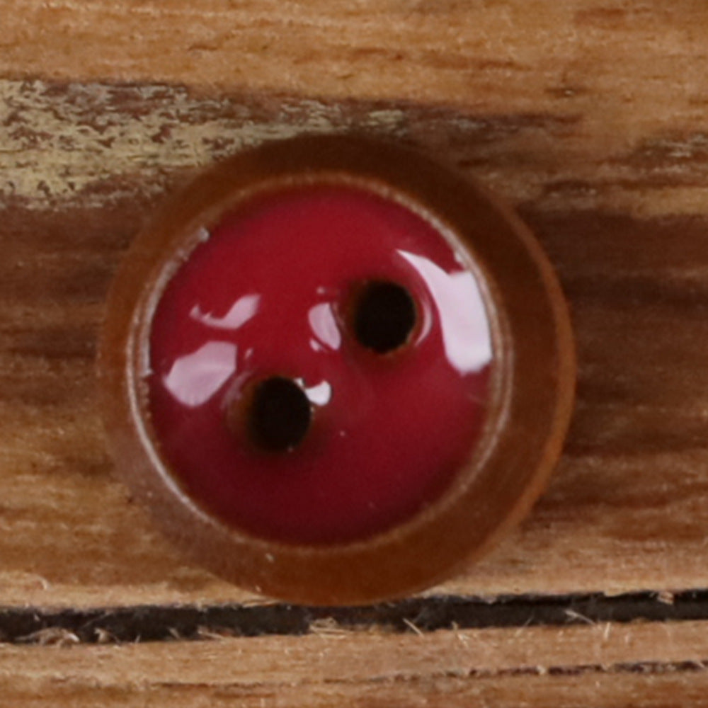 Round 2-hole wood shirt button with red front and natural brown rim