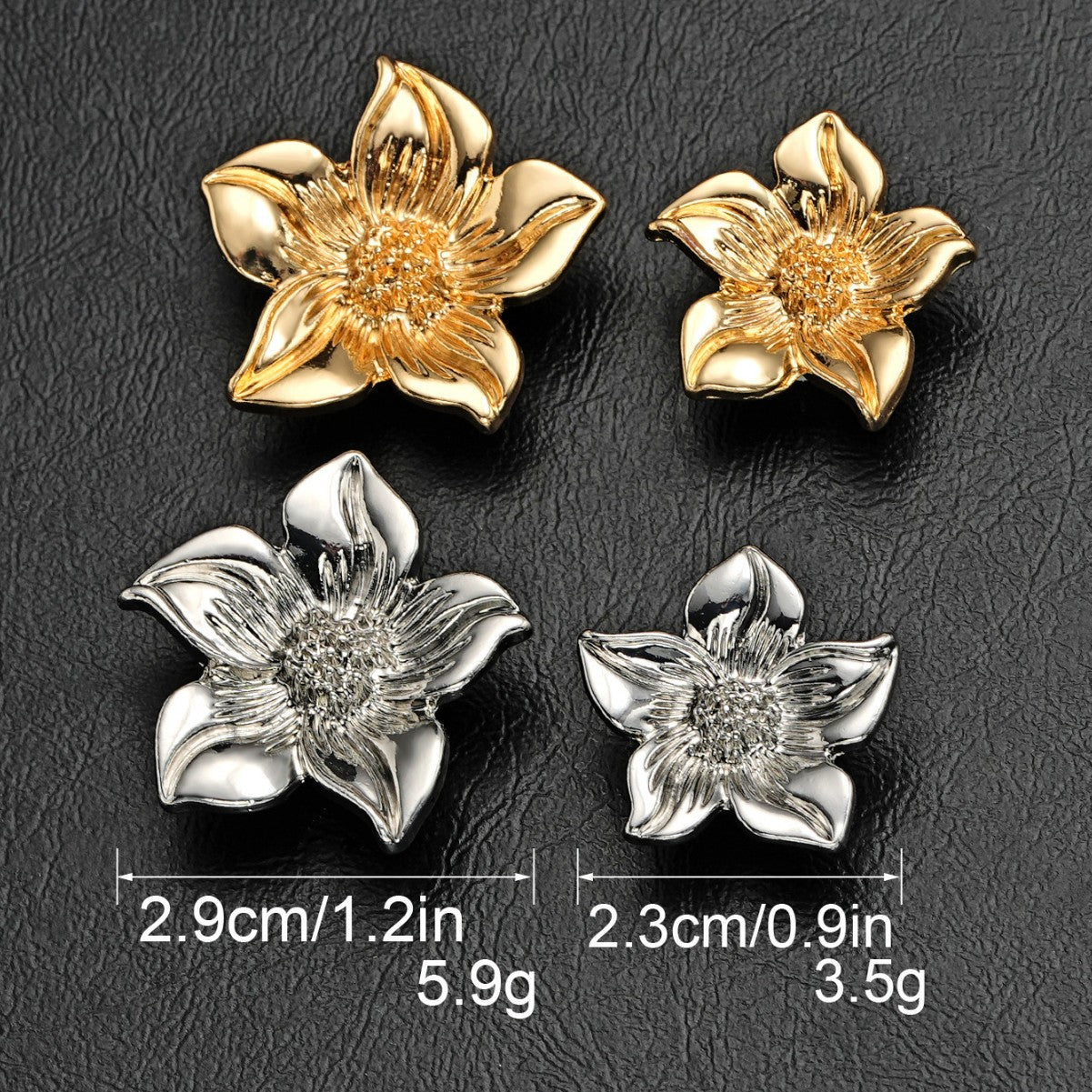 Florale Knöpfe mit Schaft, Gold- und Silberton, Größen 2,9 cm und 2,3 cm