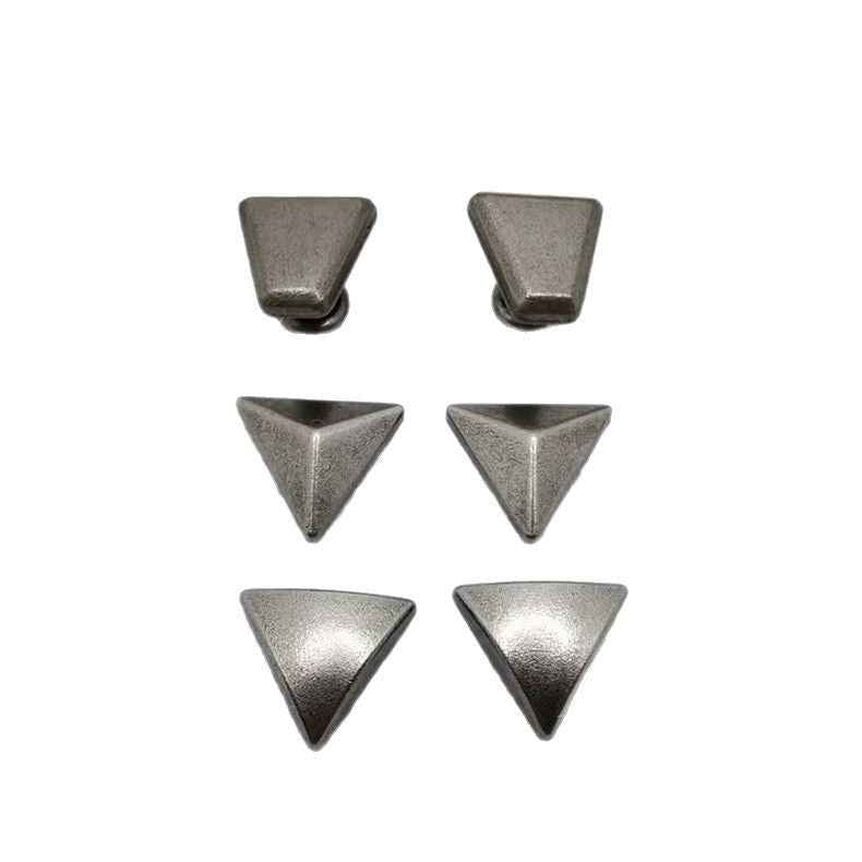 Vintage triangle rivet studs, antique zinc alloy silver (11mm) — front faces