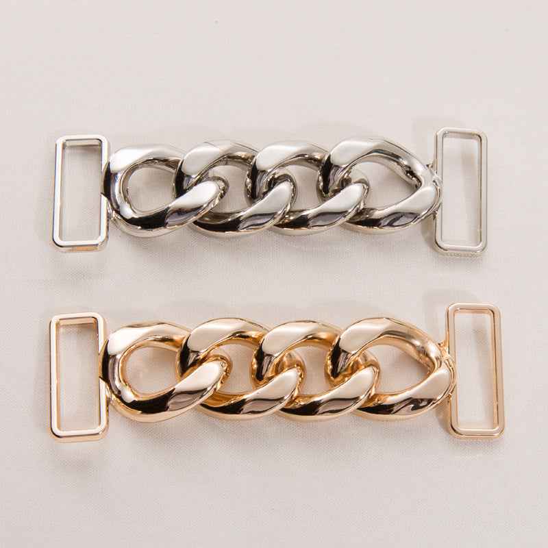 Decorative chain buckle, silver tone; two rectangular prongs with interlocking link chain, 95mm