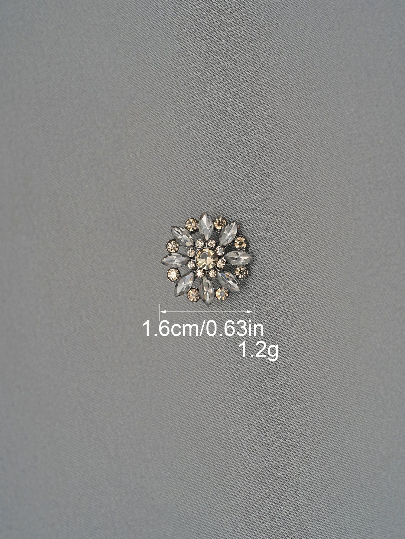 Silver crystal flower shank button with clear rhinestones, 1.6cm wide