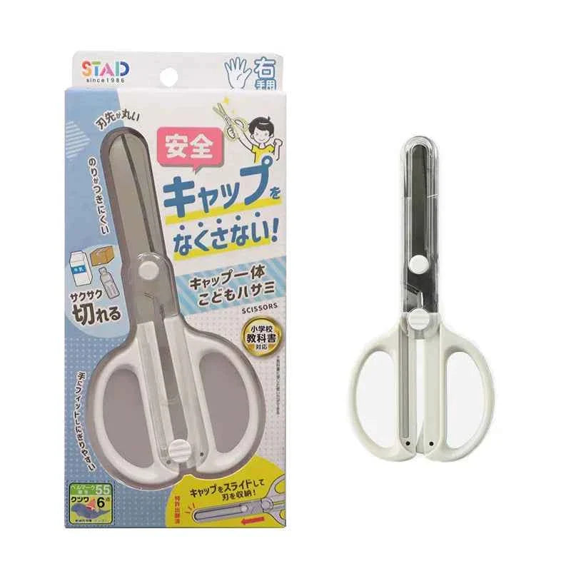Kutsuwa Children's Scissors with Integrated Sliding Cap White Right Hand