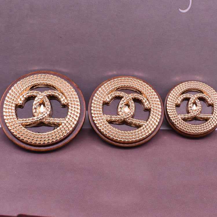 18/23/25mm Gold Brown resin-metal shank buttons, round faces with gold tone details