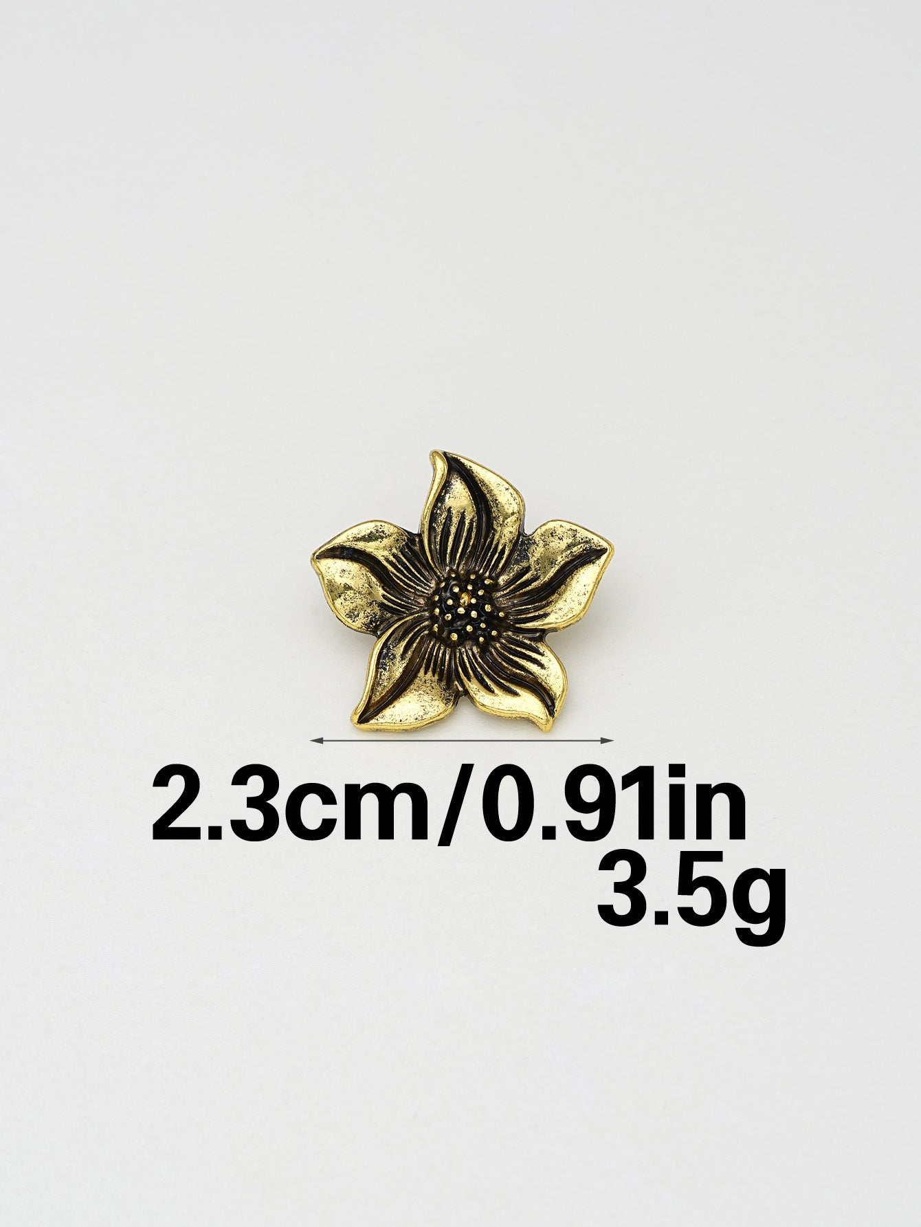 Large floral shank buttons, gold tone; 2.3cm, 3.5g, 4-hole black center