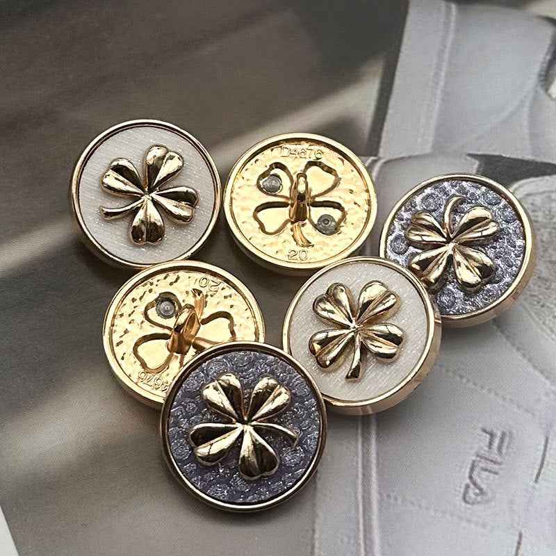 Two-tone clover metal shank buttons in gold, silver-gray & lila, 12pcs