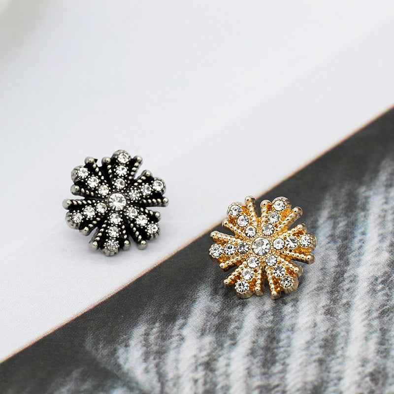 12mm Schneeflocken-Strassknöpfe mit Metallstiel, silber/schwarz & gold