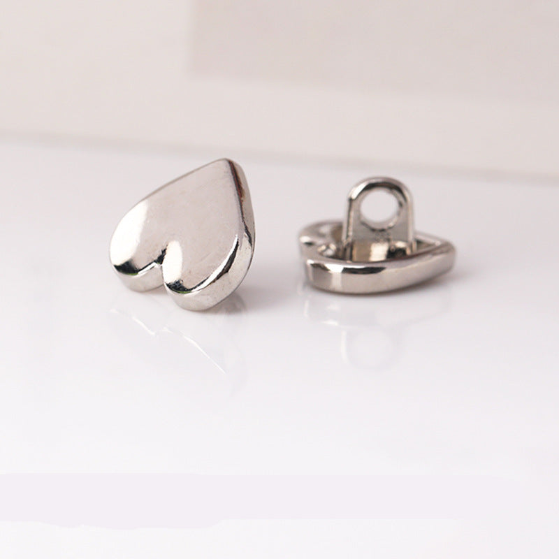 Light gold heart-shaped metal shank buttons, front and back view, 10.5mm