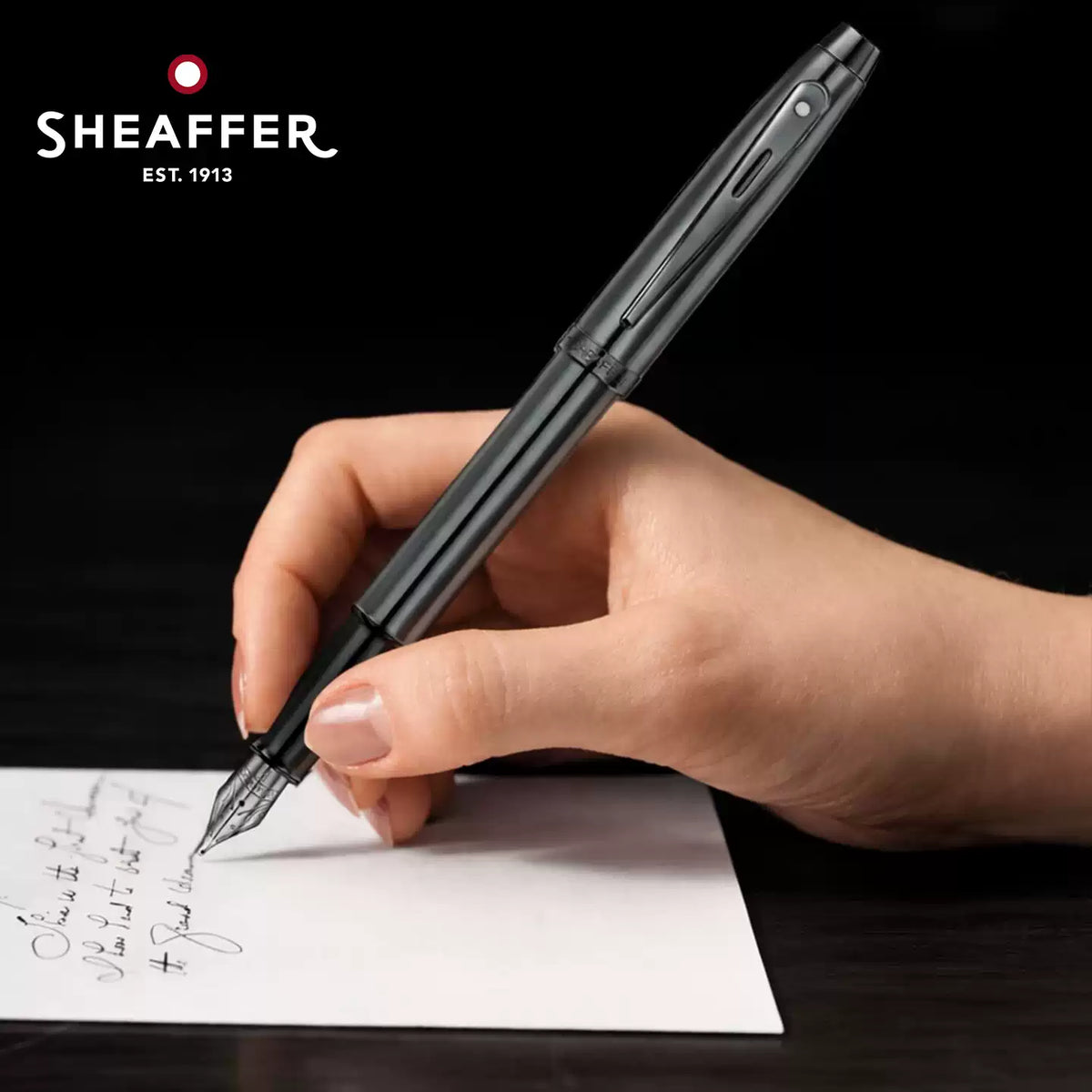 Sheaffer 100 Fountain Pen Gift Set – Fine Nib (~0.5mm), Gold Clip, Converter & Ink | Polished Chrome / Black Lacquer / Dark Blue-Grey