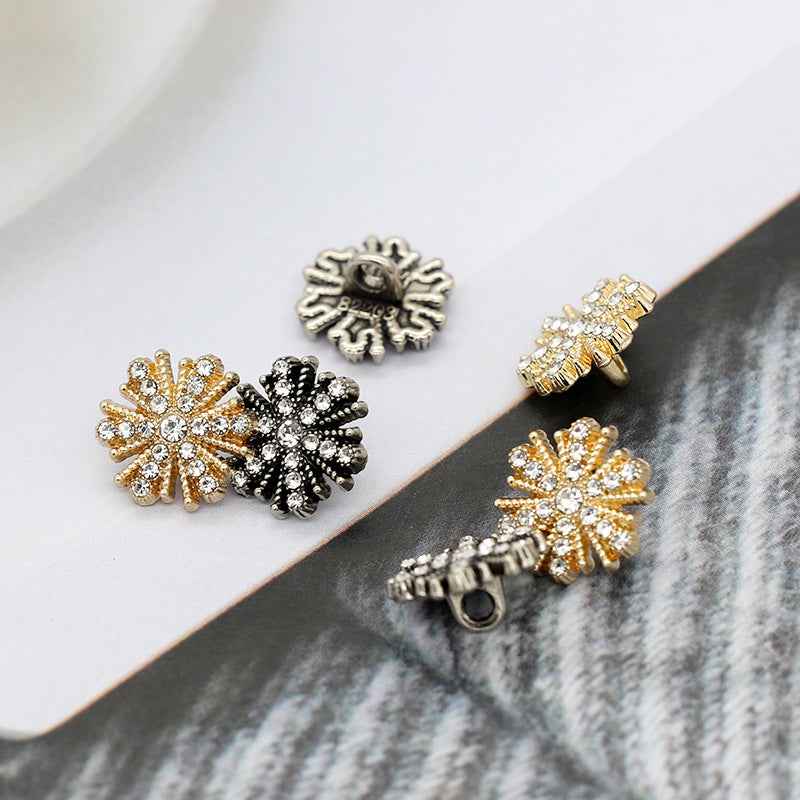 12mm Schneeflocken-Strassknöpfe mit Metallstiel, silber/schwarz & gold