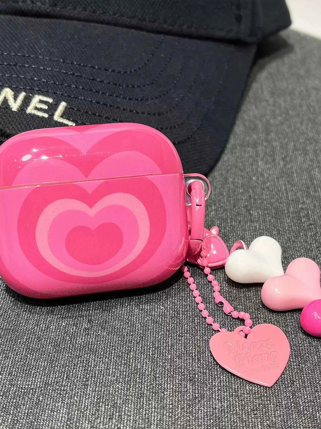Pink Heart AirPods Case A