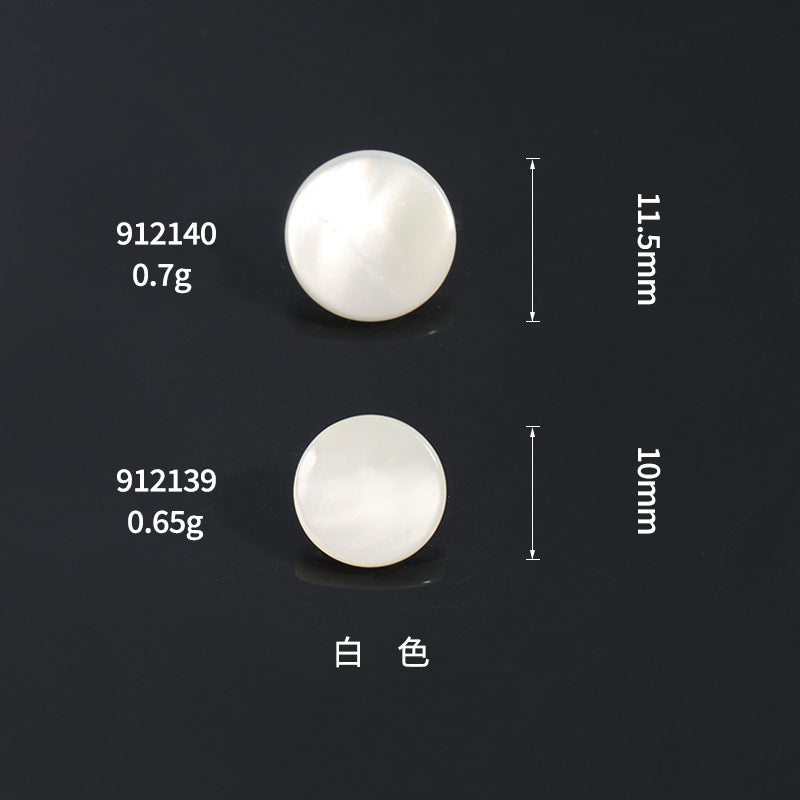 Weiße Trocas Shell-Style Knöpfe, Größenangaben 11,5 mm und 10 mm