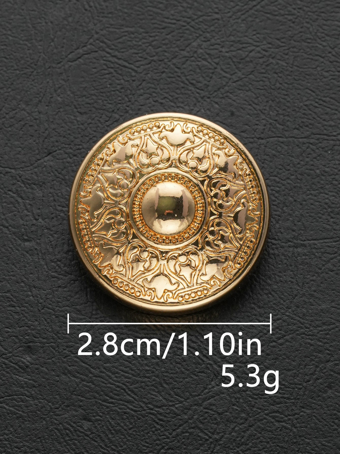 Runder Metallknopf im Antik-Gold-Finish mit Zierrahmen und glänzender Kreisfläche