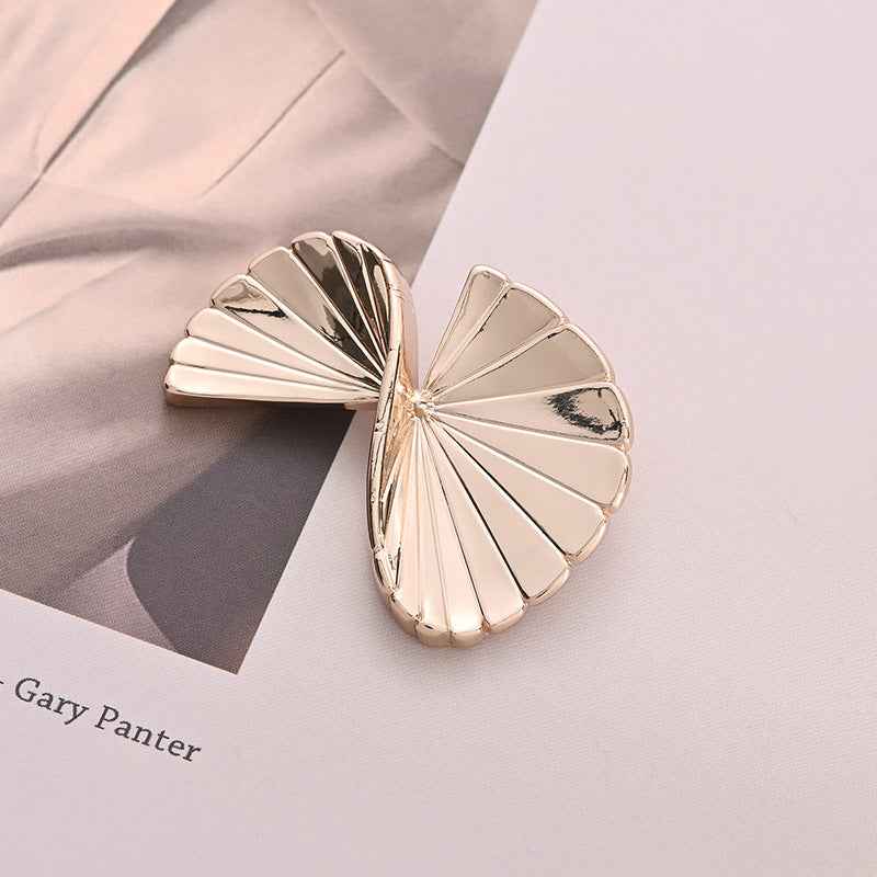 Silver fan-shaped folded metal button, geometric ridges, 20-pack