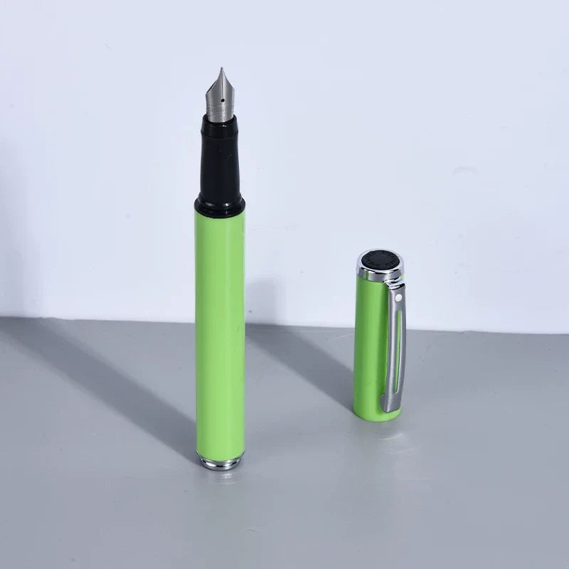 Sheaffer POP Fountain Pen – Beginner & Student Fountain Pen with Cartridge & Converter Green