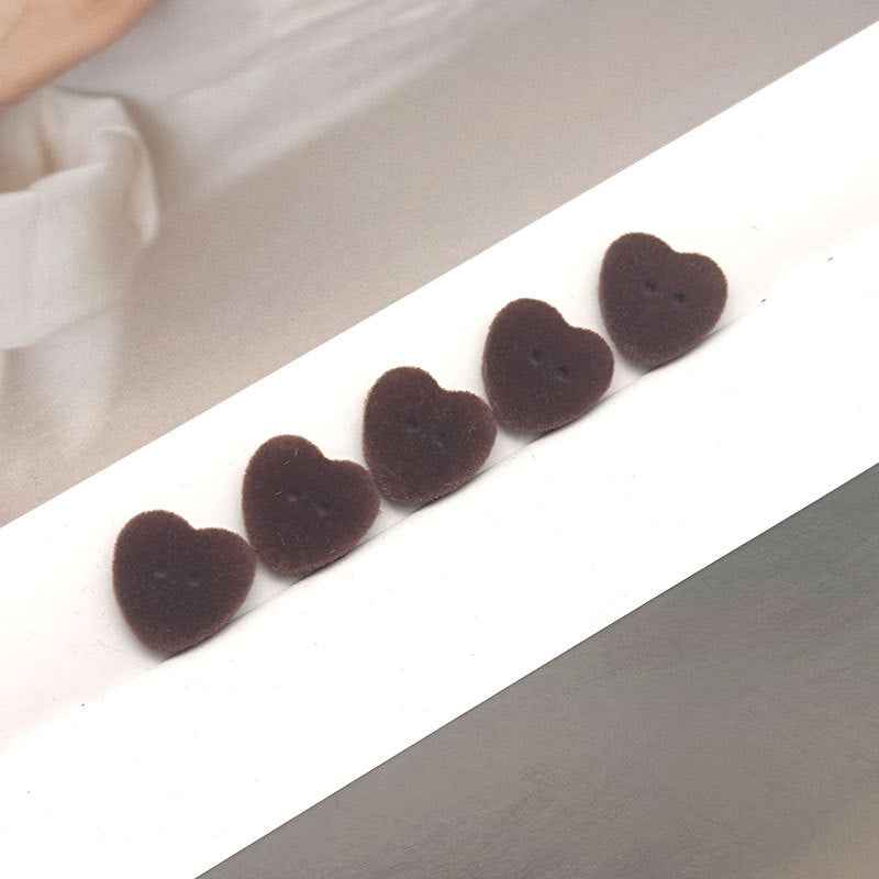 Heart-shaped 2-hole velvet resin buttons, dark brown hearts with two holes