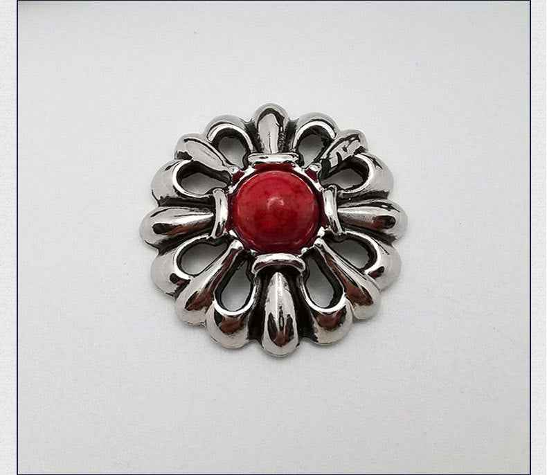 Blumen-Screw-Stud, roter runder Stein in silberner Metallfassung