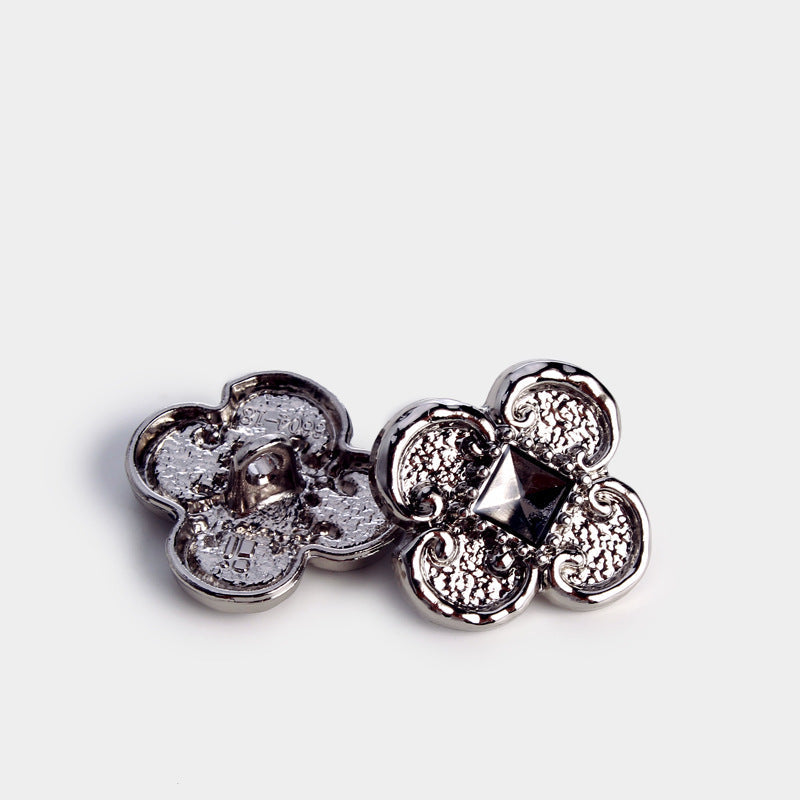 Vintage Enamel Four-Leaf Clover Metal Buttons, 20-Pack Silver