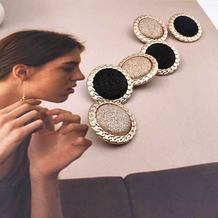 Gold & black sequin shank buttons, 18-pack—round fabric-covered fronts (18/23/25mm)
