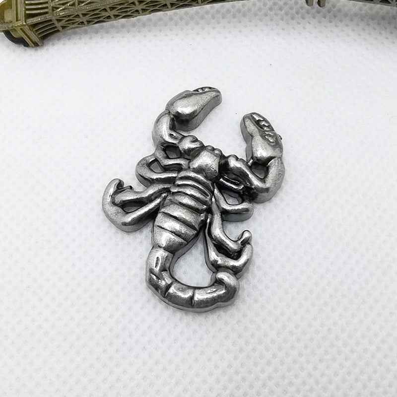 Antik silberfarbene Skorpion-Rivets, Metall-Studs mit Dorn, 35x26mm