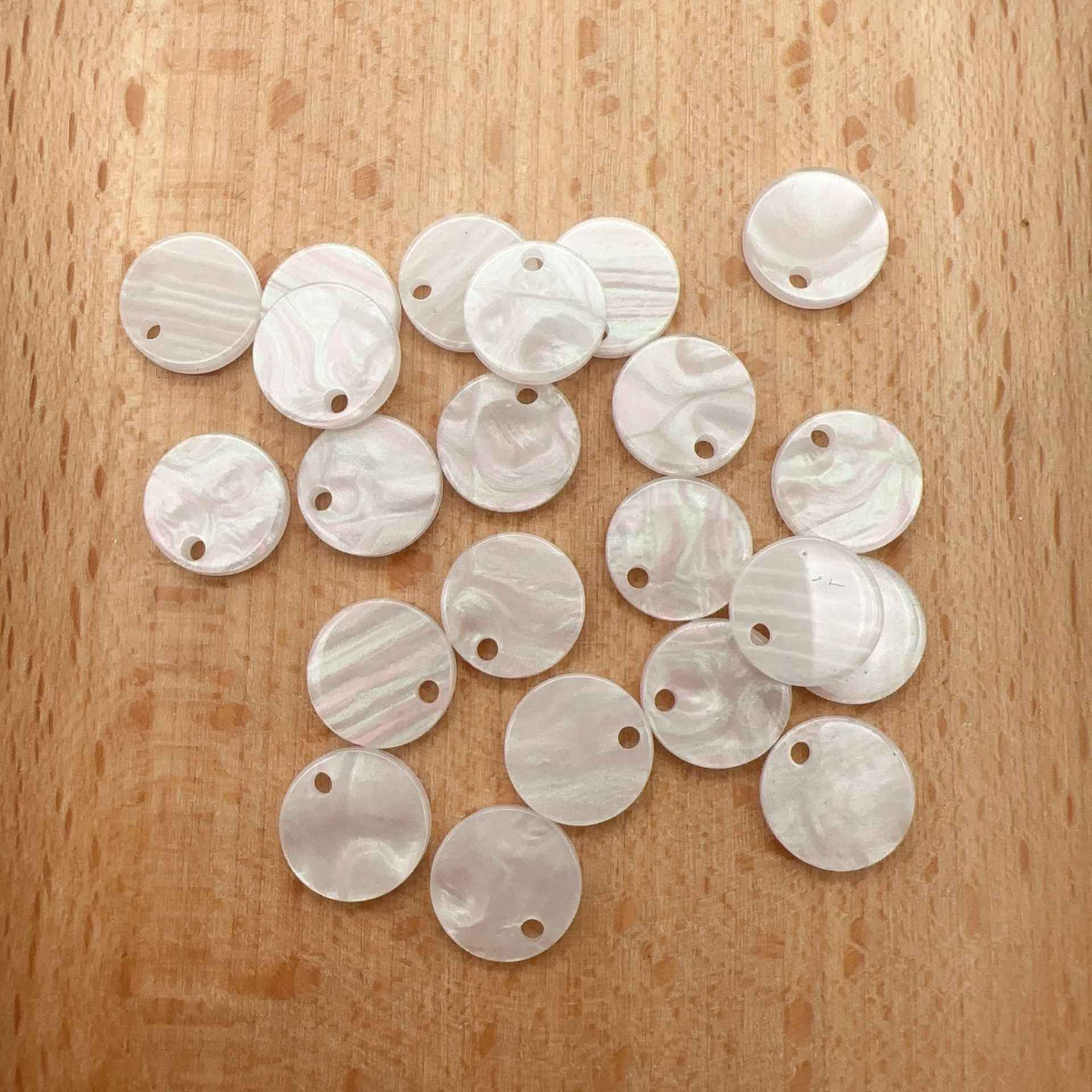Round single-hole resin decorative buttons, 18L (11.5mm); iridescent pearl white round discs