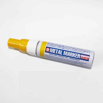 SAKURA Metal Marker PKK-M 3mm Medium Point Permanent Ink Yellow