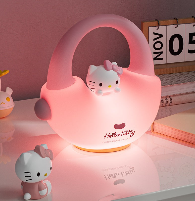 Sanrio Family Portable Handbag Tap Night Light