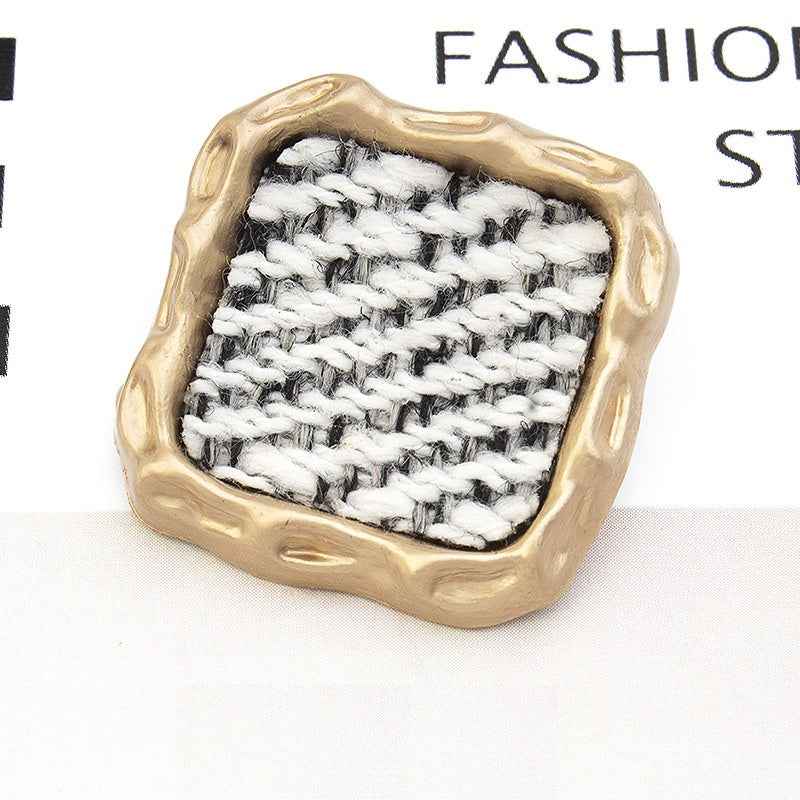 21/25mm square fabric-covered metal button, white black striped woven texture