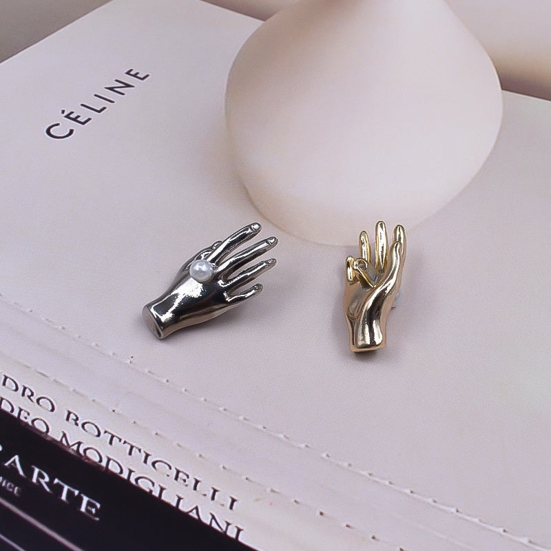 Palm-shaped pearl button: silver metal hand with white pearl bead (20pcs)