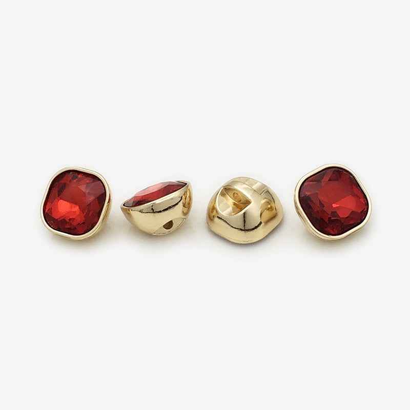 Square rhinestone buttons, red stone, gold-tone metal, 20 pcs