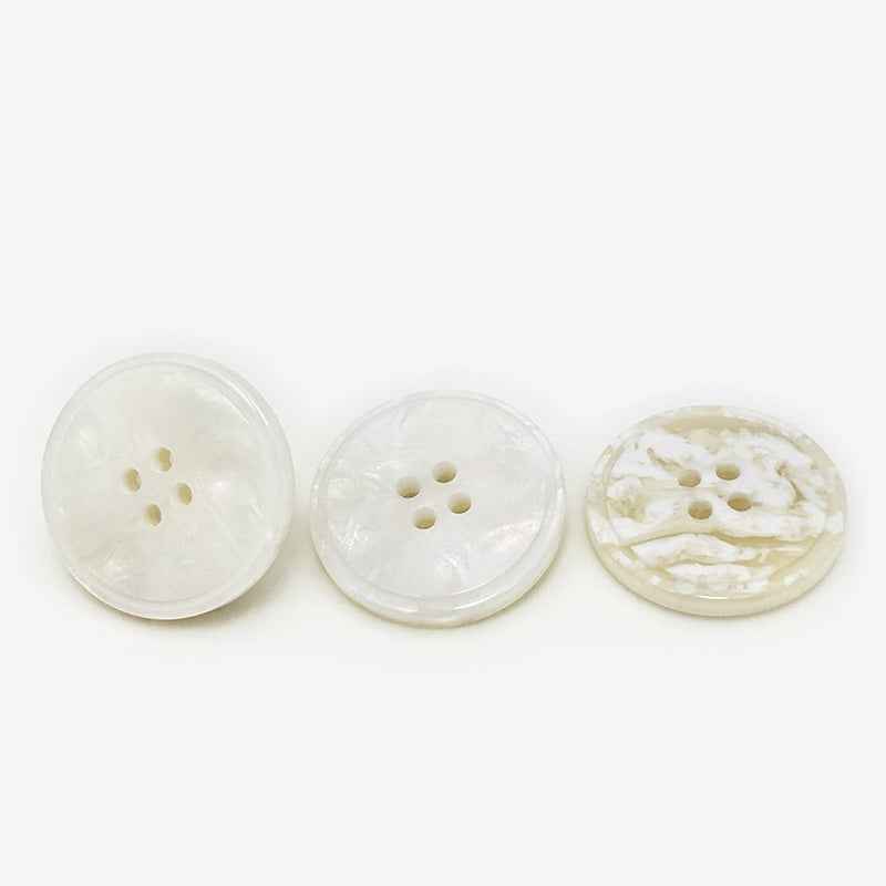 Runde 4-Loch Marmor-Resin-Knöpfe, glänzend, schwarz, handgenäht